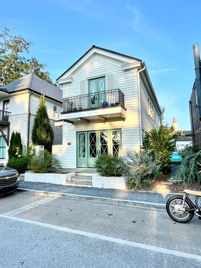 property at 220 Heatherden Ave