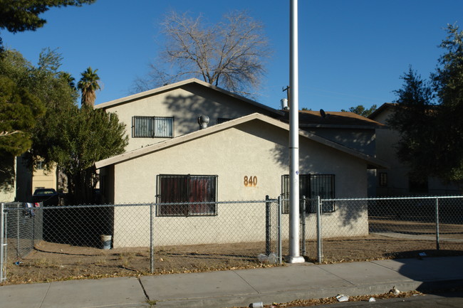 Bruce Gardens in Las Vegas, NV - Building Photo - Building Photo