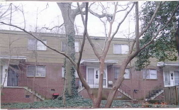 377-381 10th St NE in Atlanta, GA - Building Photo - Building Photo