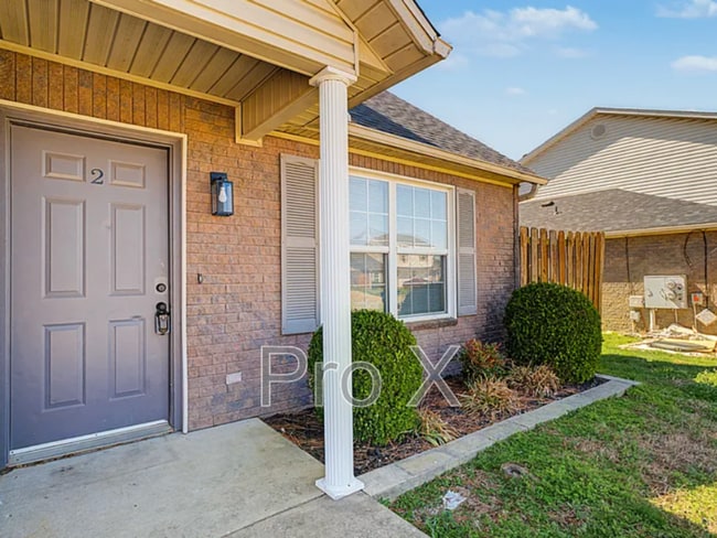 3403 SW Victoria Pl in Bentonville, AR - Building Photo - Building Photo