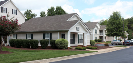 Canterbury Place in Reidsville, NC - Building Photo - Building Photo