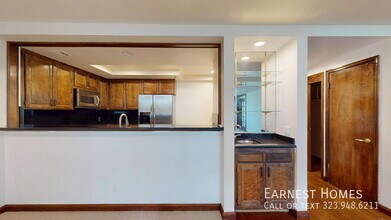 880 W 1st St in Los Angeles, CA - Building Photo - Building Photo