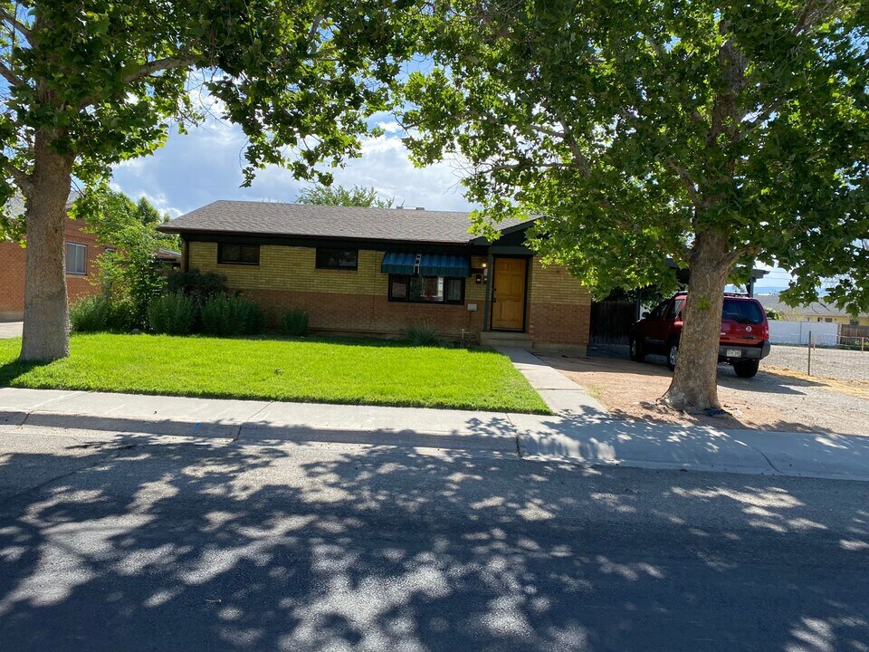 1600 N 17th St in Grand Junction, CO - Building Photo