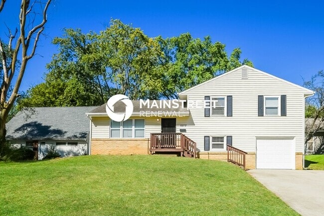 property at 1577 Pyle Pl