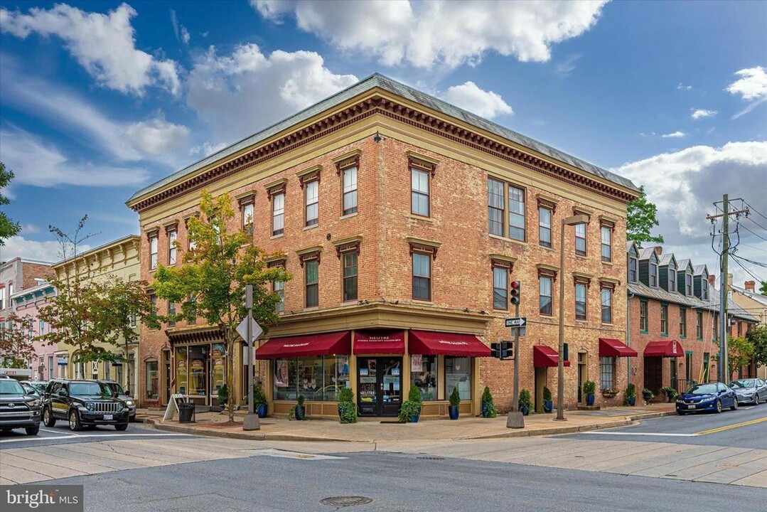 103 S Market St in Frederick, MD - Building Photo