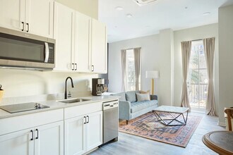 1016 Canal St in New Orleans, LA - Building Photo - Building Photo