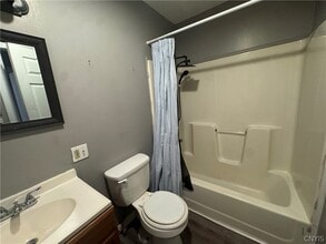 109 1st St in Rome, NY - Building Photo - Building Photo