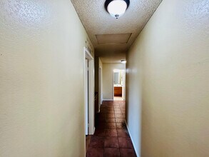 5325 Adobe Dr in Palmdale, CA - Building Photo - Building Photo