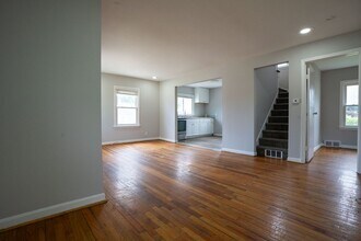 24361 Grove Ave in Eastpointe, MI - Building Photo - Building Photo