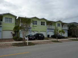 Five Start Townhouses Apartments