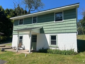 1562 Prospect St in Tobyhanna, PA - Building Photo - Building Photo