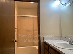 507 NE D St in Grants Pass, OR - Building Photo - Building Photo