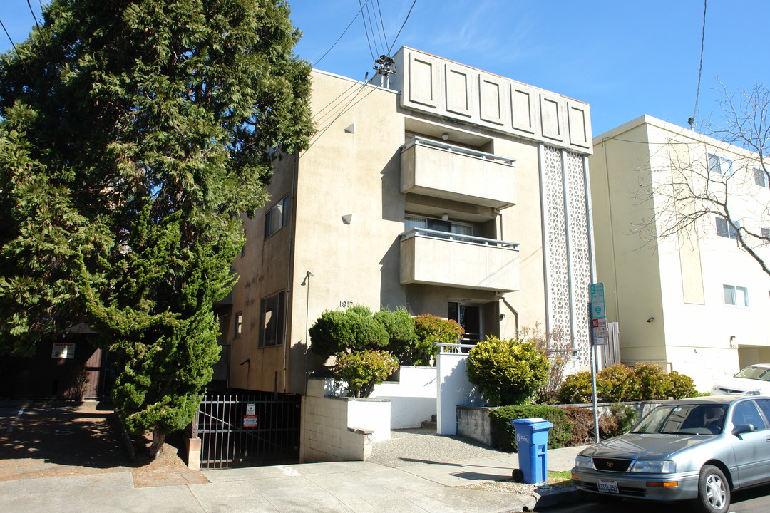 1917 Delaware St in Berkeley, CA - Building Photo