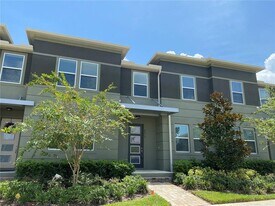 8019 Glenlloyd Ave in Winter Garden, FL - Building Photo