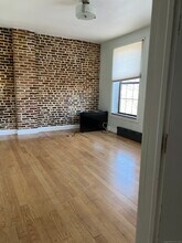 546 Congress Ave in New Haven, CT - Building Photo - Building Photo