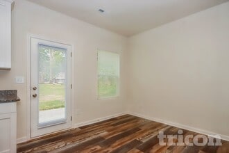 518 Sylvia St in Statesville, NC - Foto de edificio - Building Photo