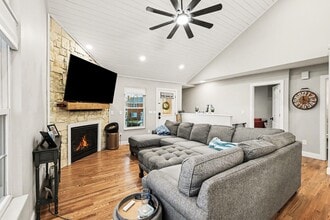 111 Basswood Cir in Fort Wright, KY - Building Photo - Building Photo