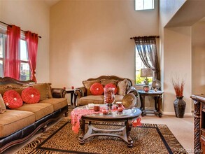 5643 S Biloxi Way in Aurora, CO - Building Photo - Building Photo