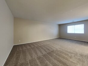 5134 Water Coconut St in North Las Vegas, NV - Building Photo - Building Photo