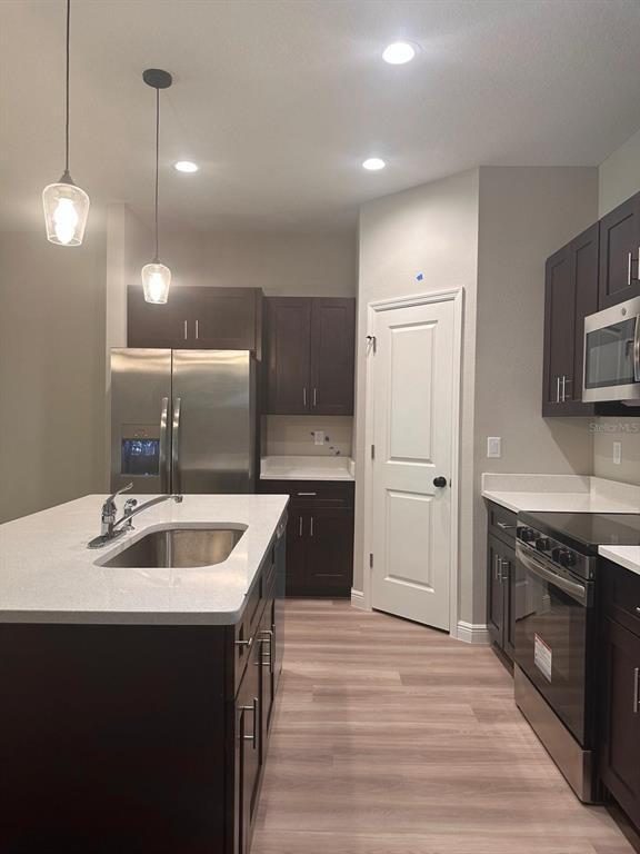 1575 S Montgomery St in DeLand, FL - Building Photo - Building Photo