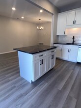 7 Chapel Hill Rd in Mount Laurel, NJ - Building Photo - Building Photo