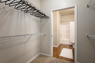 1809 at Winchester in Lexington, KY - Building Photo - Building Photo