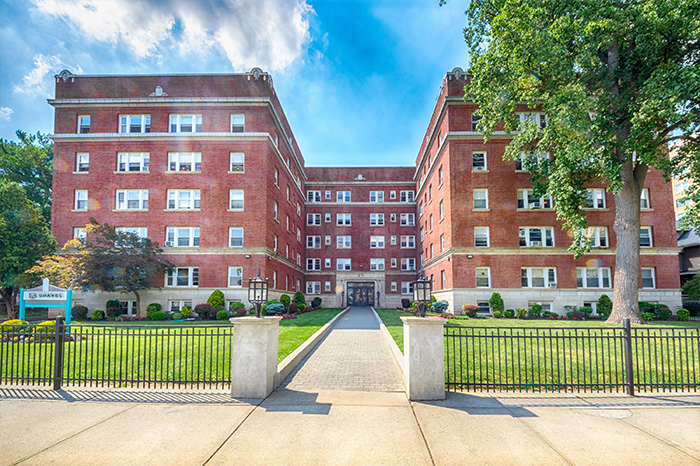 179 South Harrison in East Orange, NJ - Foto de edificio