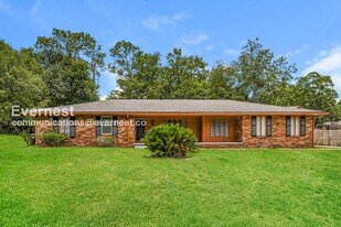 3323 Lakemar Pl in Jacksonville, FL - Building Photo