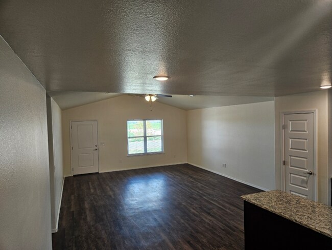10501 Admire St in Amarillo, TX - Building Photo - Building Photo