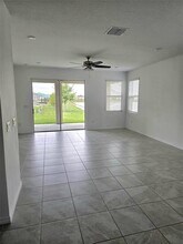 2492 Blowing Breeze Ave in Kissimmee, FL - Building Photo - Building Photo