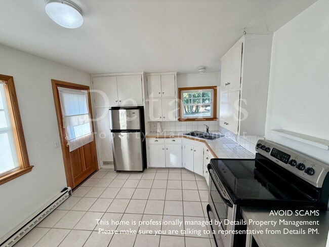2310 Terrace St in Bremerton, WA - Building Photo - Building Photo