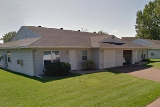 The Ridges at Otter Creek in Eau Claire, WI - Building Photo - Building Photo