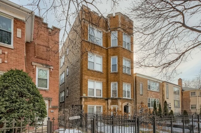 property at 1759 W North Shore Ave