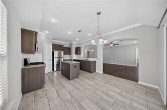 1000 Tulip St in Centerton, AR - Building Photo - Building Photo