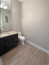 619 SW 17th St in Fort Lauderdale, FL - Building Photo - Building Photo