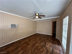 2131 Canal St in Ft. Myers, FL - Building Photo - Building Photo