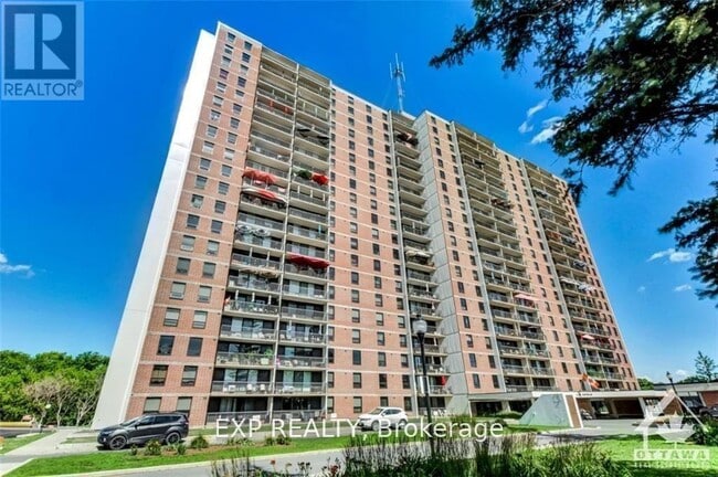 property at 665 Bathgate Dr