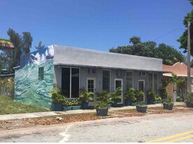 685 NW 45th St, Unit 1