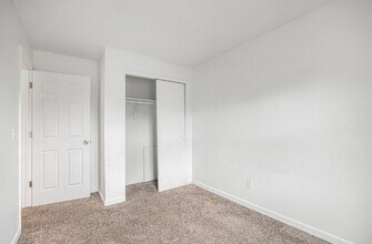 8156 Washington St in Denver, CO - Building Photo - Building Photo