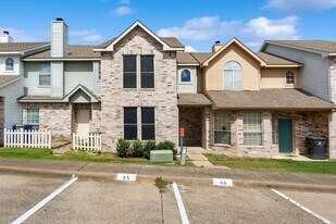 3906 Pickett Pl Dr in Garland, TX - Building Photo