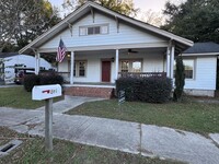 208 S Dargan St in Darlington, SC - Building Photo - Building Photo