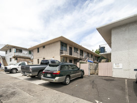 94-115 Pupukahi St in Waipahu, HI - Building Photo