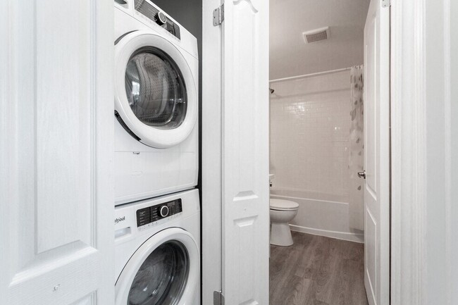 150 Bay Street South in Hamilton, ON - Building Photo - Building Photo