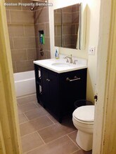 65 Hillside St, Unit 3 in Boston, MA - Building Photo - Building Photo