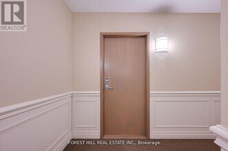 97 Lawton Blvd in Toronto, ON - Building Photo - Building Photo