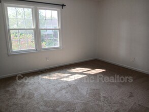 2241 Sedgewick Dr in Virginia Beach, VA - Building Photo - Building Photo
