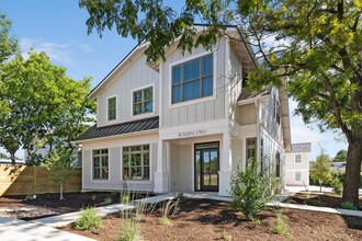 408 W 38th St in Austin, TX - Building Photo - Building Photo