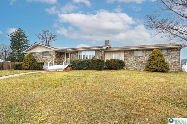 property at 3442 Hickory Cir