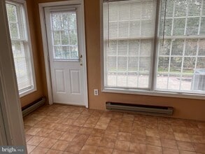 1 Wright Pl in West Windsor Township, NJ - Building Photo - Building Photo