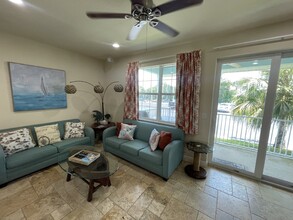 104 Parrotfish Ln in Merritt Island, FL - Building Photo - Building Photo